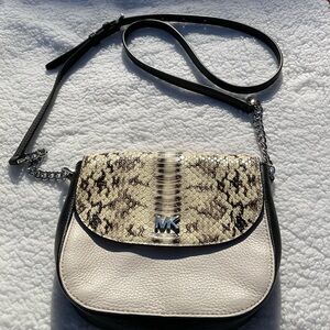NWOT Michael Kors Black and Cream Crossbody with Snake Pattern